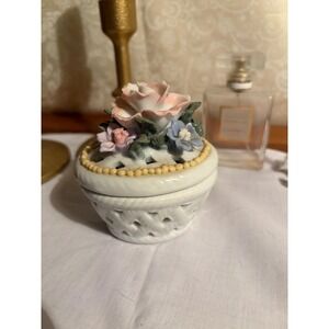 Vintage Reticulated Trinket Box